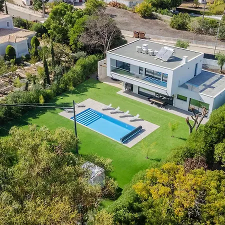 Luxury Private Pool, Parking, Free Wifi Дом отдыха