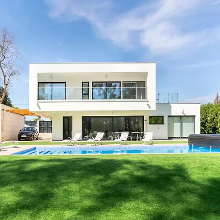 Сasa de vacaciones Luxury Private Pool, Parking, Free Wifi *