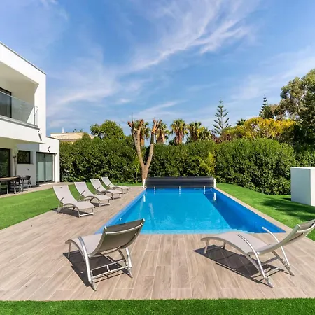 Сasa de vacaciones Luxury Private Pool, Parking, Free Wifi *